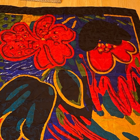 D’Argenlieu Paris 100% Silk Large Scarf - Picture 5 of 11